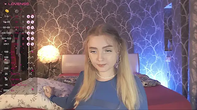 MiaMiaMeow's Live XXX Chat