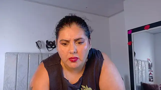 Isabell_Luxxx Live XXX Chat