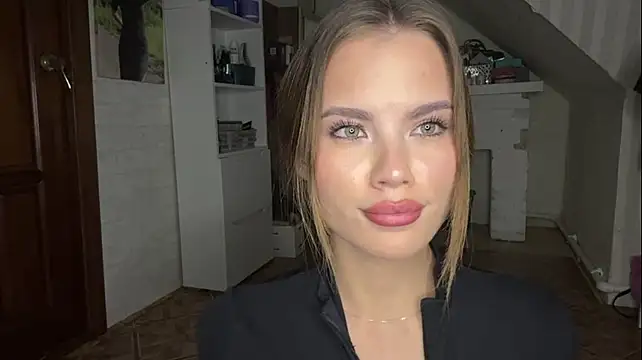 AnderaCalrk Chat XXX live