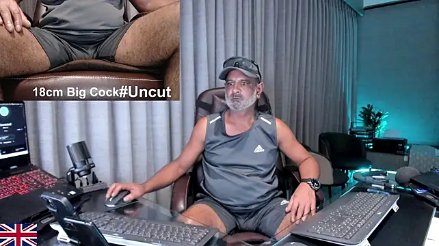 OnlineBossUK – Live XXX-chat