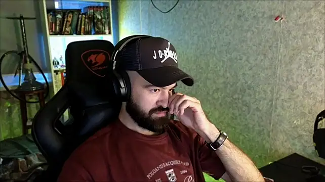 Živý XXX chat _Serious_Man