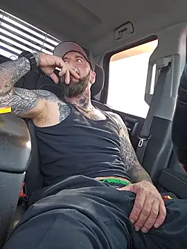 Beardedtattood 라이브 XXX 채팅