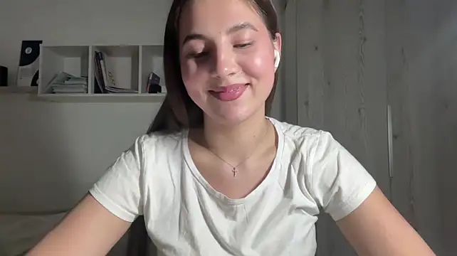 XXX chat uživo modela rubymoonv
