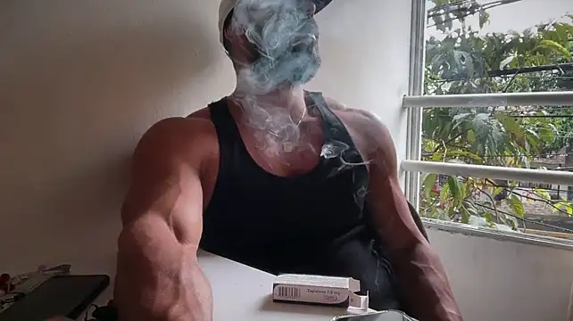 romeolovedark Adlı Modelin Canlı XXX Sohbeti