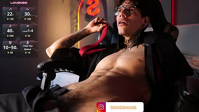 David__Huge Live XXX-chat