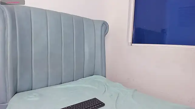 Pollenboyxxx Chat XXX live
