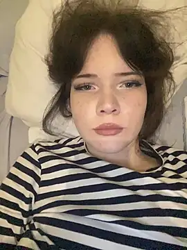 LaranFox Chat XXX live