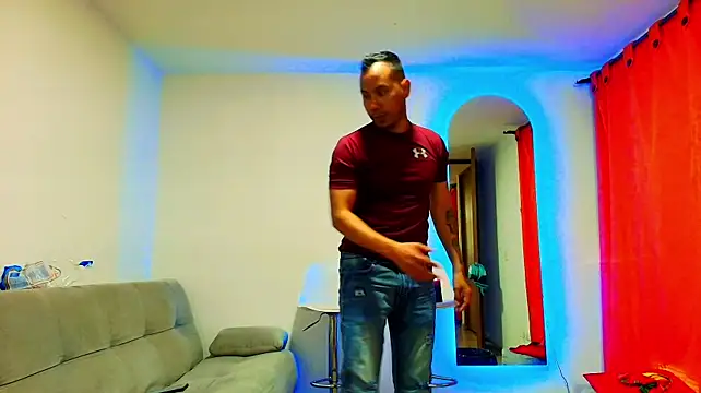 big--boss Live XXX-chat