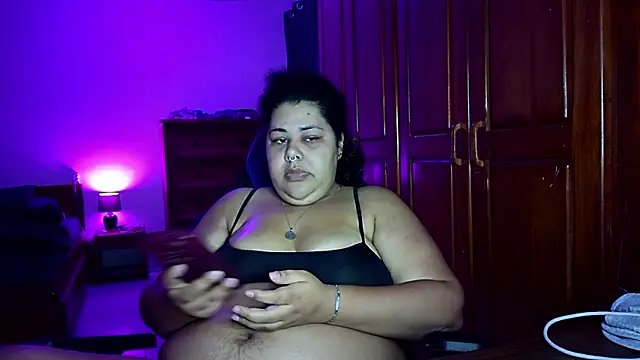 xlatinastar live XXX chat