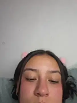 EmilyRoy77 即時 XXX 聊天