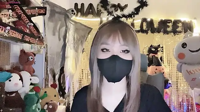 Tieu-May 라이브 XXX 채팅