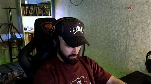 _Serious_Man Live XXX Chat