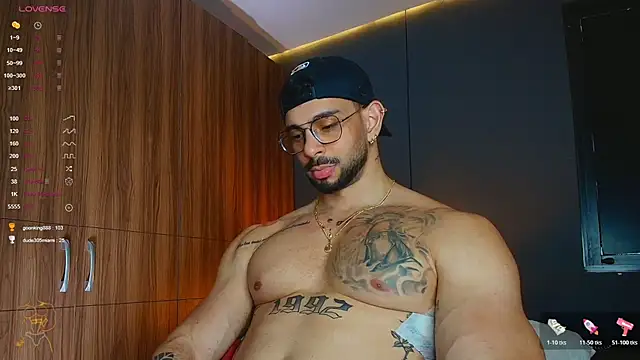 Chat +18 de massimo_visconti ao vivo