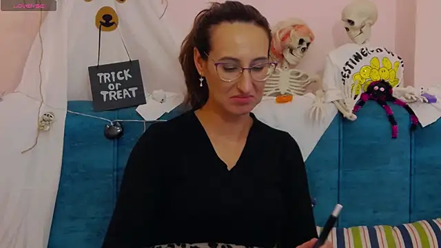 LysAd's Live XXX Chat