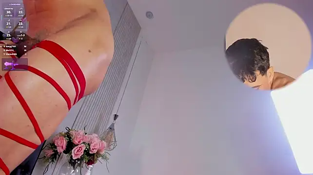 PeachMonroe XXX чат на живо