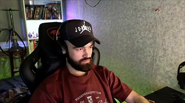 Онлайн чат XXX _Serious_Man