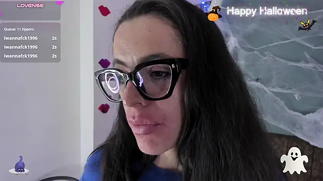 IsisNoir Chat XXX live