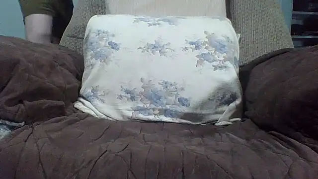 Jbsklxz67's Live XXX Chat