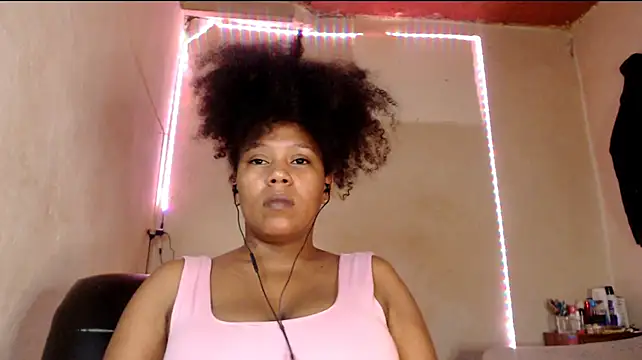 Chat +18 de cherry_cleou ao vivo