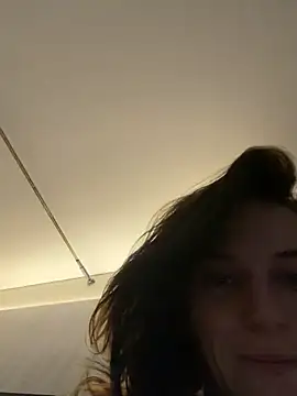 -AngelAri- 在線直播表演