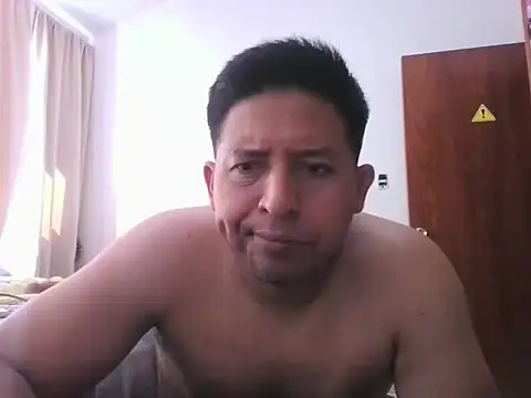 Josecillo87 Live XXX Chat