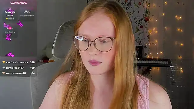 Olivia_Date Chat XXX live