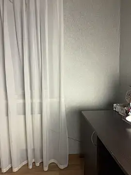 XXX chat uživo modela KiraSakura