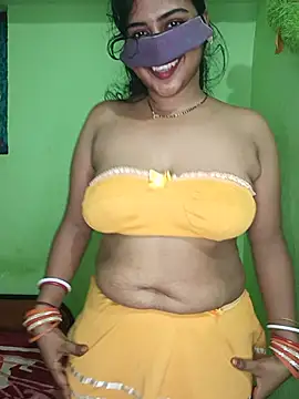 juhi06 Adlı Modelin Canlı XXX Sohbeti