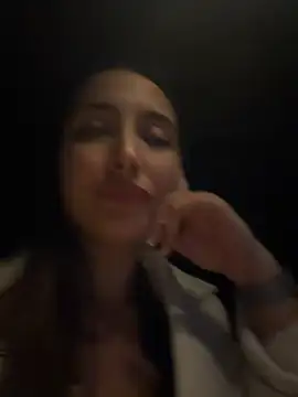 ICrazyOneIRL Live XXX-Chat