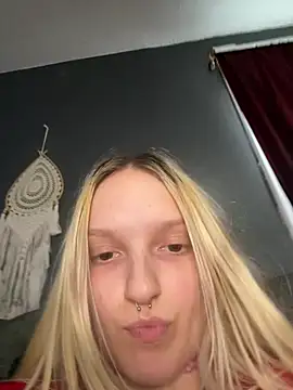 lexuslover687's Live XXX Chat