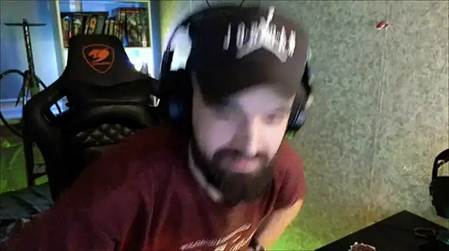 XXX chat uživo modela _Serious_Man