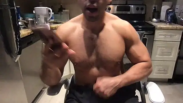 BigGuyMuscle Live XXX-chat