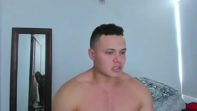 KingLevi01 Chat XXX live