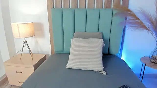 MaddyLovee_ Chat XXX live