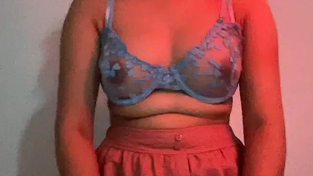 Rosie_Ivy25 即時 XXX 聊天