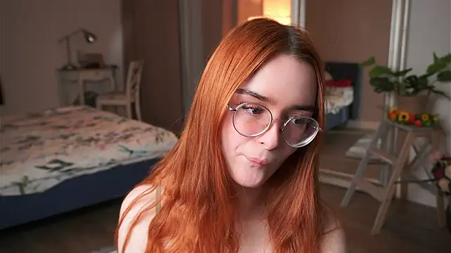 Gummymila: απευθείας συνομιλία ΧΧΧ