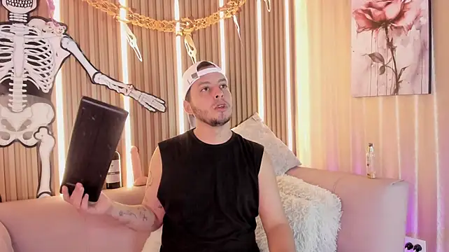 Jonath_1 Live XXX Chat