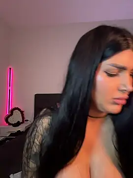 Niinarosee Live XXX-Chat