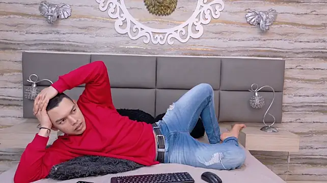 XXX chat uživo modela Turjan_Sultan