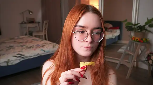 Gummymila 即時 XXX 聊天