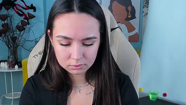 CamilaCharming's Live XXX Chat