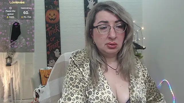 KKMimiKK Chat XXX in diretta