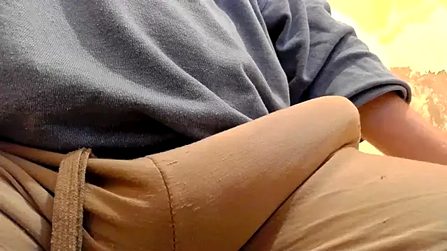 Chat +18 de gae89tano ao vivo