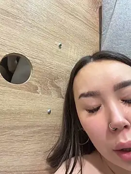 Asian_Asami Live XXX-chat