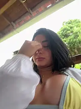 Jenn_Layton 即時 XXX 聊天