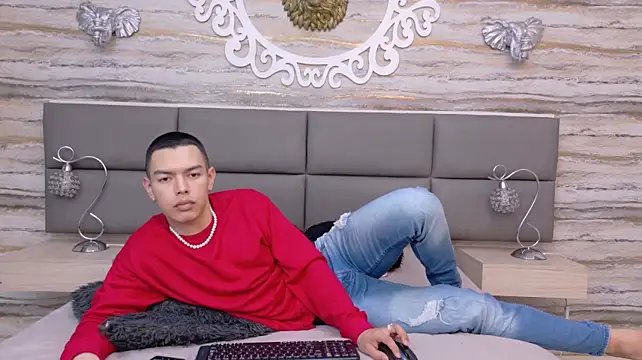 Chat XXX en directo de Turjan_Sultan