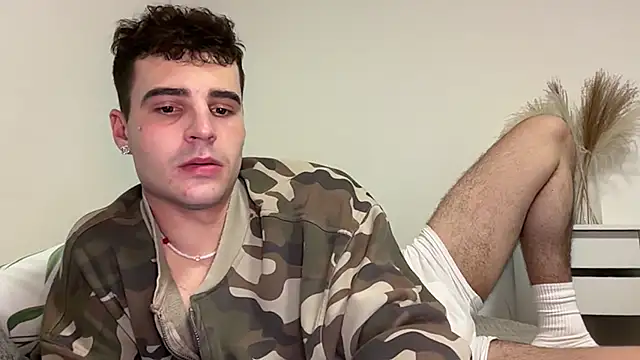 Chat XXX ao vivo de Lucas_bennet