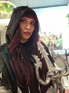 LaylaBlakes Chat XXX live