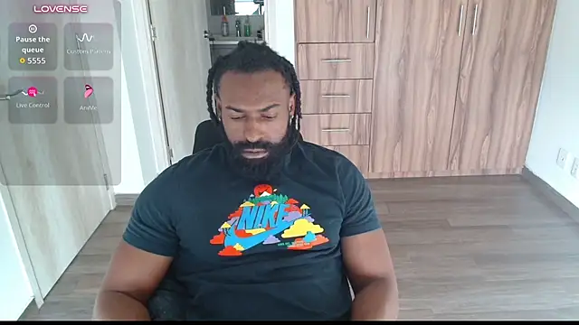 blackmuscless Chat XXX live