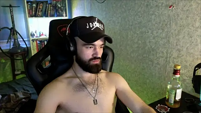 Chat +18 de _Serious_Man ao vivo